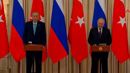 Soçide Erdoğan - Putin zirvesi... İki liderden basın toplantısında tahıl koridoru mesajı