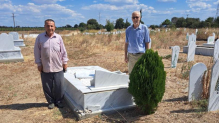 Batı Trakyadan skandal görüntüler: Müslümanların mezar taşlarını kırdılar
