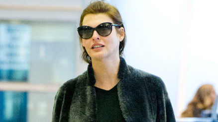 Herkes onun estetiklerini konuşurken o iki kez kanser olmuş... Bir ayağım çukurda, biliyorum