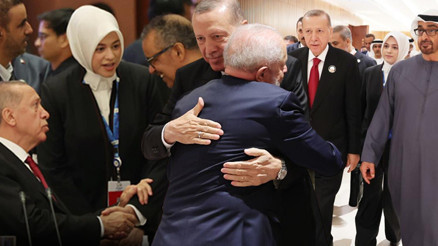 G20 Liderler Zirvesi başladı... Cumhurbaşkanı Erdoğandan peş peşe kritik görüşmeler...