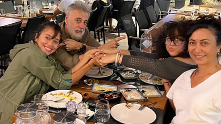 Yıllar sonra bir araya geldiler... Bu tablo ben ve kardeşim için çok değerli