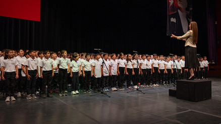 Deprem bölgesinden 104 öğrenci Darüşşafaka’da ders başı yaptı Deprem bölgesinden 104 öğrenci Darüşşafaka’da ders başı yaptı