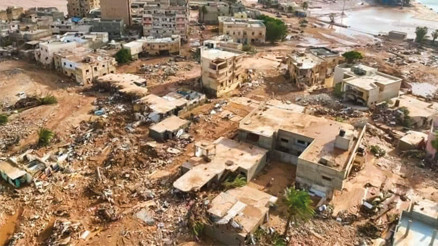 Şehir enkaza döndü