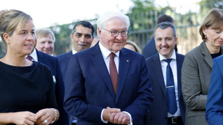 Steinmeierden Türk derneğine ziyaret