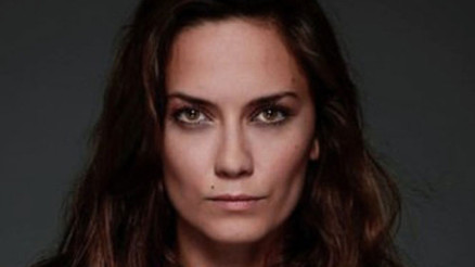 Son dakika: Oyuncu Merve Kayaalpten acı haber Babasının silahıyla hayatına son verdi