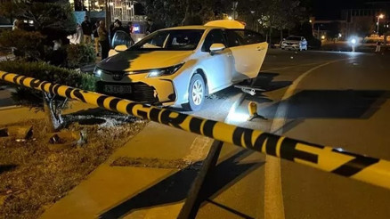 Beylikdüzünde Azerbaycanlı mafya babasının yeğeninin bulunduğu aracı kurşun yağmuruna tuttular: 1 ölü