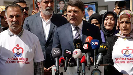 Bakan Tunçtan Diyarbakır anneleri mesajı: Evlatlar kurtuluncaya kadar bu mücadele devam edecek Bakan Tunçtan Diyarbakır anneleri mesajı: Evlatlar kurtuluncaya kadar bu mücadele devam edecek