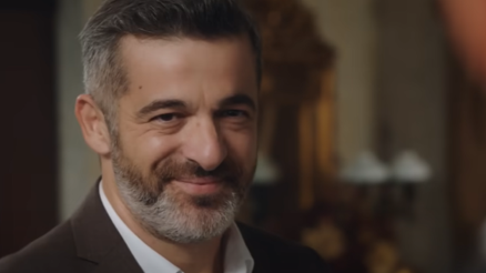 KIZILCIK ŞERBETİ ERTUĞRUL KİMDİR Kızılcık Şerbetinin Ertuğrulu Kayra Şenocak kaç yaşında, nereli İşte Kayra Şenocak dizi ve filmleri hakkında bilgiler