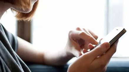 Üniversite öğrencilerine cep telefonu desteği... Detaylar belli oldu