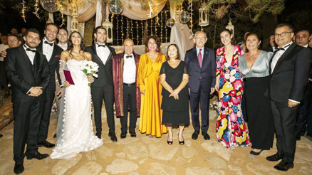 Bir düğünün şifreleri... Hürriyet düğündeydi