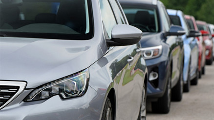 Otomobil fiyatlarında serbest düşüş Markalar kampanyalara başladı... İşte uzman tavsiyesi