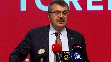 Milli Eğitim Bakanı Tekin: Eğitimle ilgili tartışmaların zenginlik oluşturduğuna inanıyorum