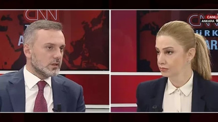 AK Parti Genel Başkan Yardımcısı Erkan Kandemir, canlı yayında özel açıklamalarda bulundu