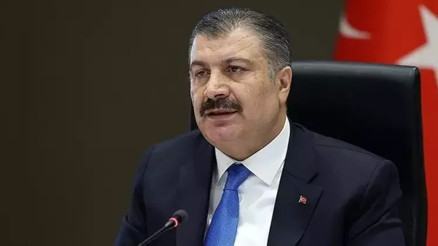 Fahrettin Kocadan Eris varyantı açıklaması: Kapanma gibi toplu tedbirler artık söz konusu değil