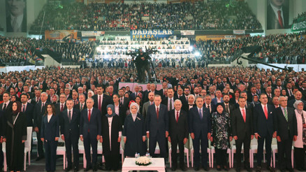 AK Partide MKYK üyeleri belli oldu