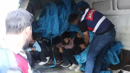Şanlıurfada göçmen kaçakçılığı operasyonu: 5’i Rus, 39 kişi yakalandı