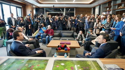 CHP İstanbul’da ‘değişimciler’in ziyaret günü