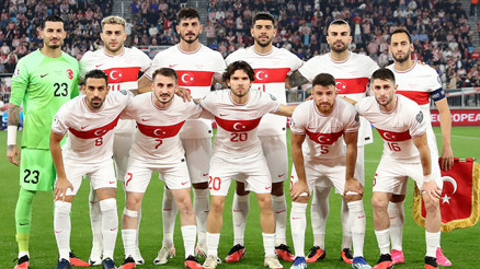 Son Dakika: Hırvatistan - Türkiye maçından sonra herkes onu konuşuyor Sahanın yıldızı Helal olsun... Vazgeçilmez oldu...