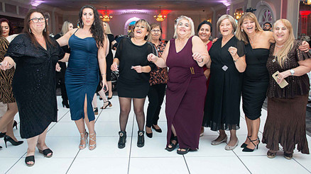 Londra Metropolitan Türk Polis Derneği’nin gecesinde büyüme mesajı