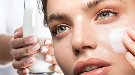 Güzellik merkezini Eve getirin Bir damlası yetiyor... Evde bakım yöntemlerinin başında geliyor