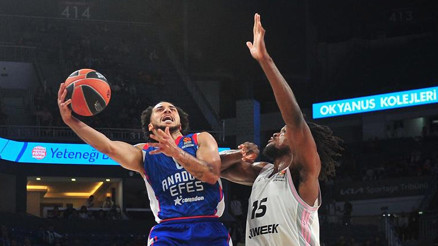 Anadolu Efes 89-84 Asvel / Maç sonucu