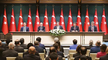 Cumhurbaşkanı Yardımcısı Cevdet Yılmaz 2024 bütçesi için konuştu: Bütçede öncelik hayat pahalılığı