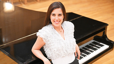 Grammy yolunda 100. yıl marşı besteledi