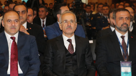 Bakan Uraloğlu: Uzayda iz sahibi olmak zorundayız