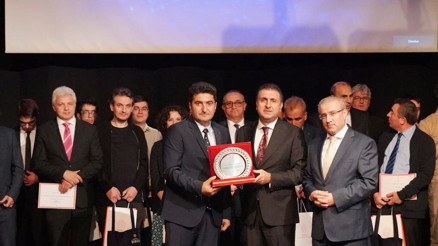 Geleceğin bilim insanlarına TÜBİTAK ödülü