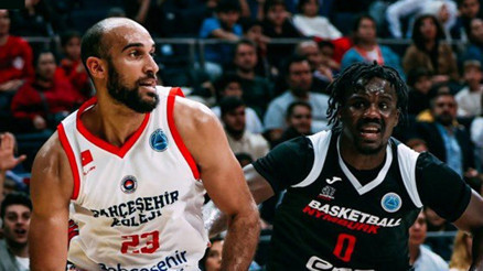 Bahçeşehir Koleji ilk maçında kaybetti