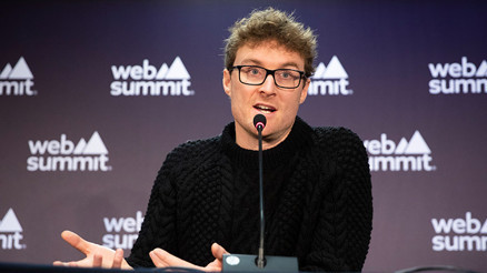 İsrail’i eleştiren Web Summit CEOsu Paddy Cosgrave tepkilerin ardından istifa etti