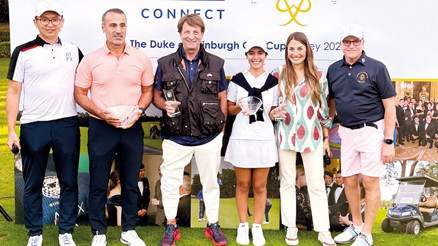 Golfün ustaları depremzede çocuklar yararına yarıştı