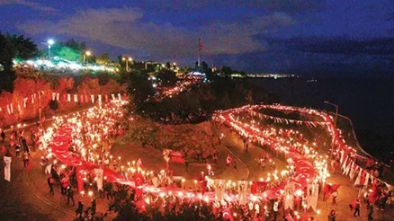 Fener alayı nedir, ne zaman yapılır Cumhuriyetin 100. yılı kutlamaları fener alayı nerede olacak Fener alayı nedir, ne zaman yapılır Cumhuriyetin 100. yılı kutlamaları fener alayı nerede olacak