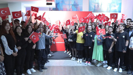 Demirören Medyada Cumhuriyet Tablosu etkinliği