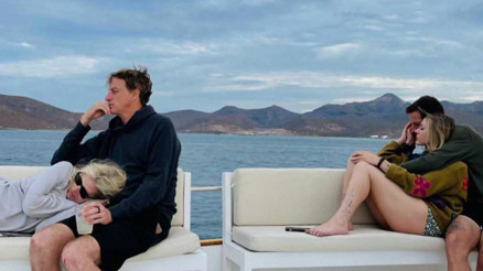 Dünya onu en ünlü yetim bebek olarak tanımıştı: Efsane müzisyenin biricik kızı evlendi