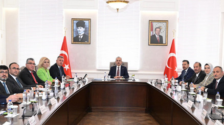 Uraloğlu açıkladı... İzmir-Ankara arası 3,5 saate düşecek