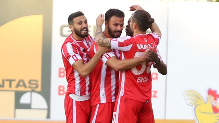 Boluspor, Bodrum FK karşısında 1-0dan döndü 90da kazandı...