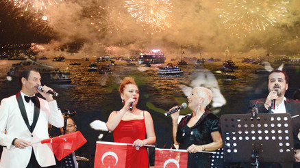 Boğazda 90lar esintisi