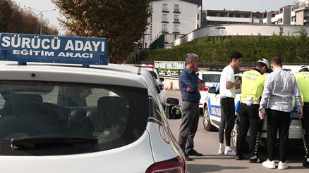 Bursada ehliyetini alamadan ceza yedi