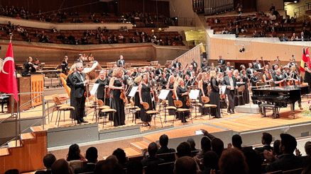 Yüzyıllarca dinmeyecek coşku