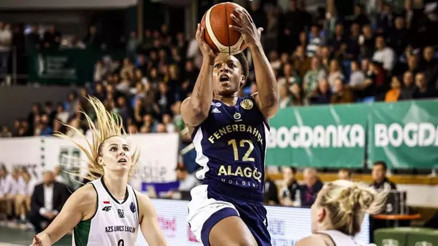 Fenerbahçe, Polonyada farklı kazandı