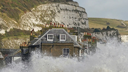 Ciaran Fırtınası Avrupayı vurdu