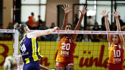 File derbisinde Fenerbahçe Opet, Galatasaray Daikini mağlup etti