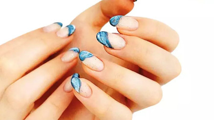 Estetik Koçu Emsal DOĞAN yazdı: Protez tırnak ve ışıltılı eller