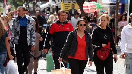 Edirnede Bulgar ve Yunan turist yoğunluğu