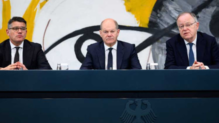 17 saatlik zirveden uzlaşı çıktı: Sığınmacı başına 7 bin 500 Euro