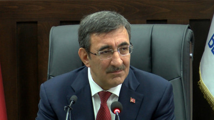 Cumhurbaşkanı Yardımcısı Yılmazdan önemli açıklamalar