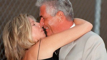 Tanıştıklarında ikisi de 50li yaşlarındaydı ama... Evlenmeden önce üç yıl boyunca ona elimi bile sürmedim