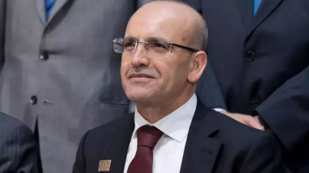 Bakan Şimşek: Ticaret büyümenin temel mottolarındandır