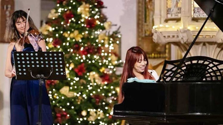 Kraliyet Müzik Akademisi’nin birincisi Ezo ve Junyan